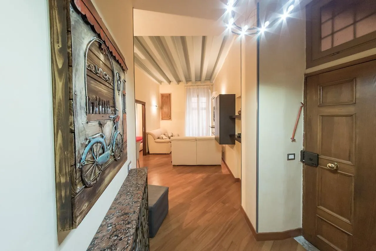 Le Suite Di Giulietta Verona Alojamento de Acomodação e Pequeno-almoço